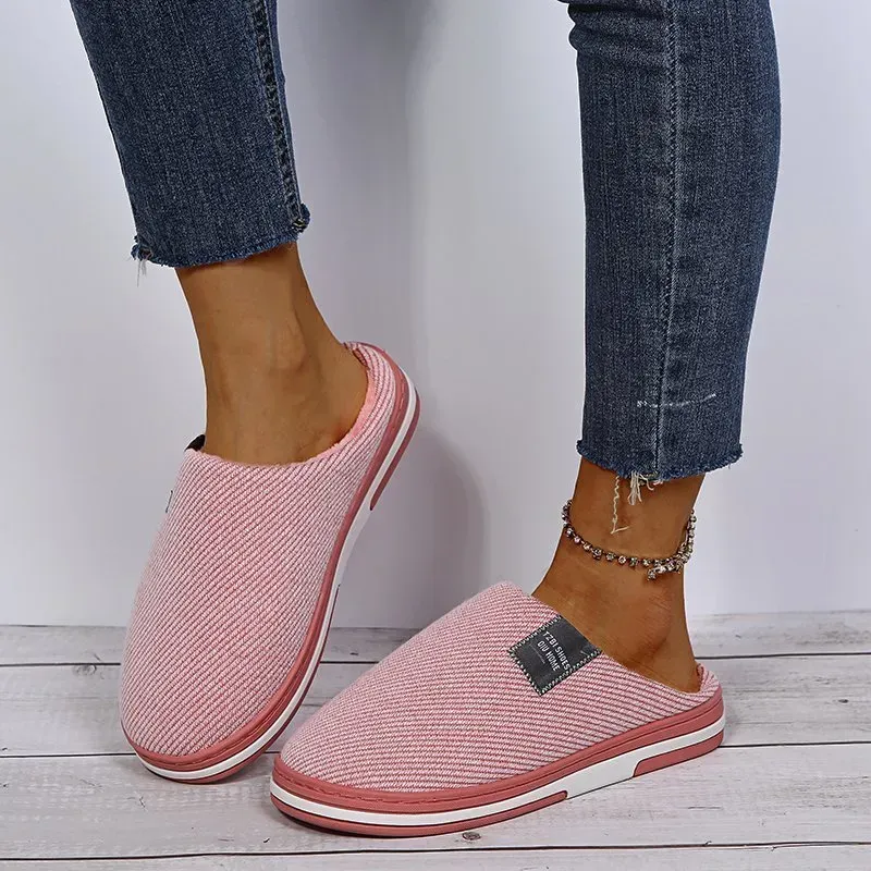 3390885_166122.webp Women Winter Housewear Round Toe Thick-soled Warm Plush Slippers - Image 1