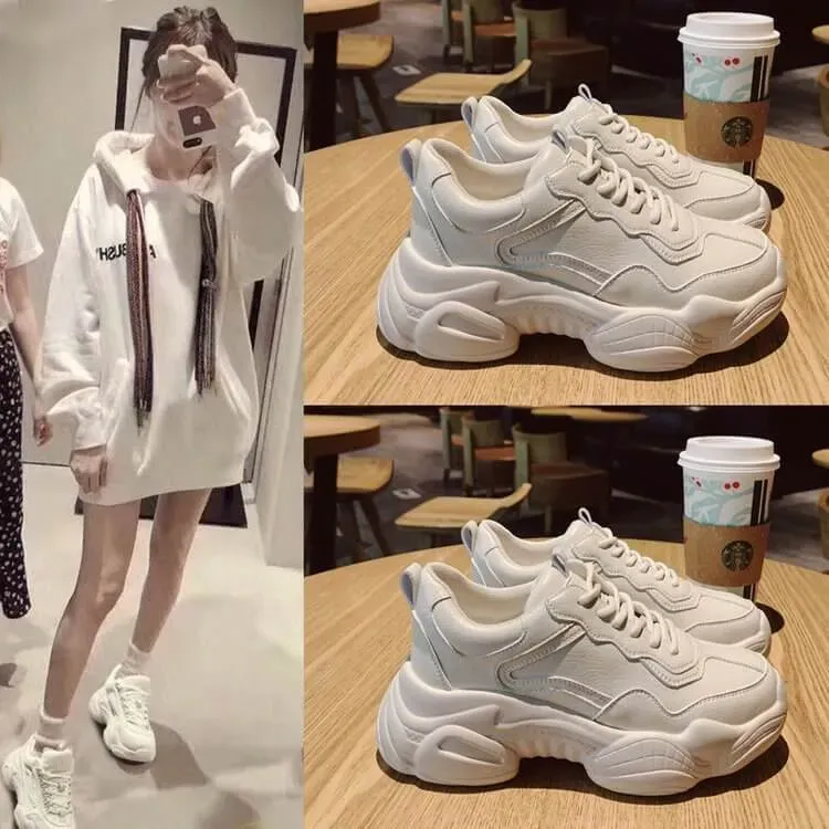GZ00050_166338.webp Size:4.5-8.5 Women Casual Solid Color Lace Up Sneakers - Image 1